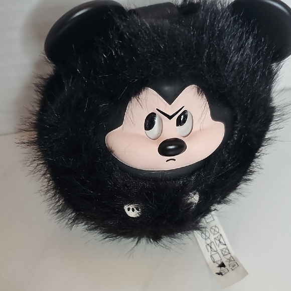 Miniso Fun Crash Mickey Pendant. - Picture 2 of 2
